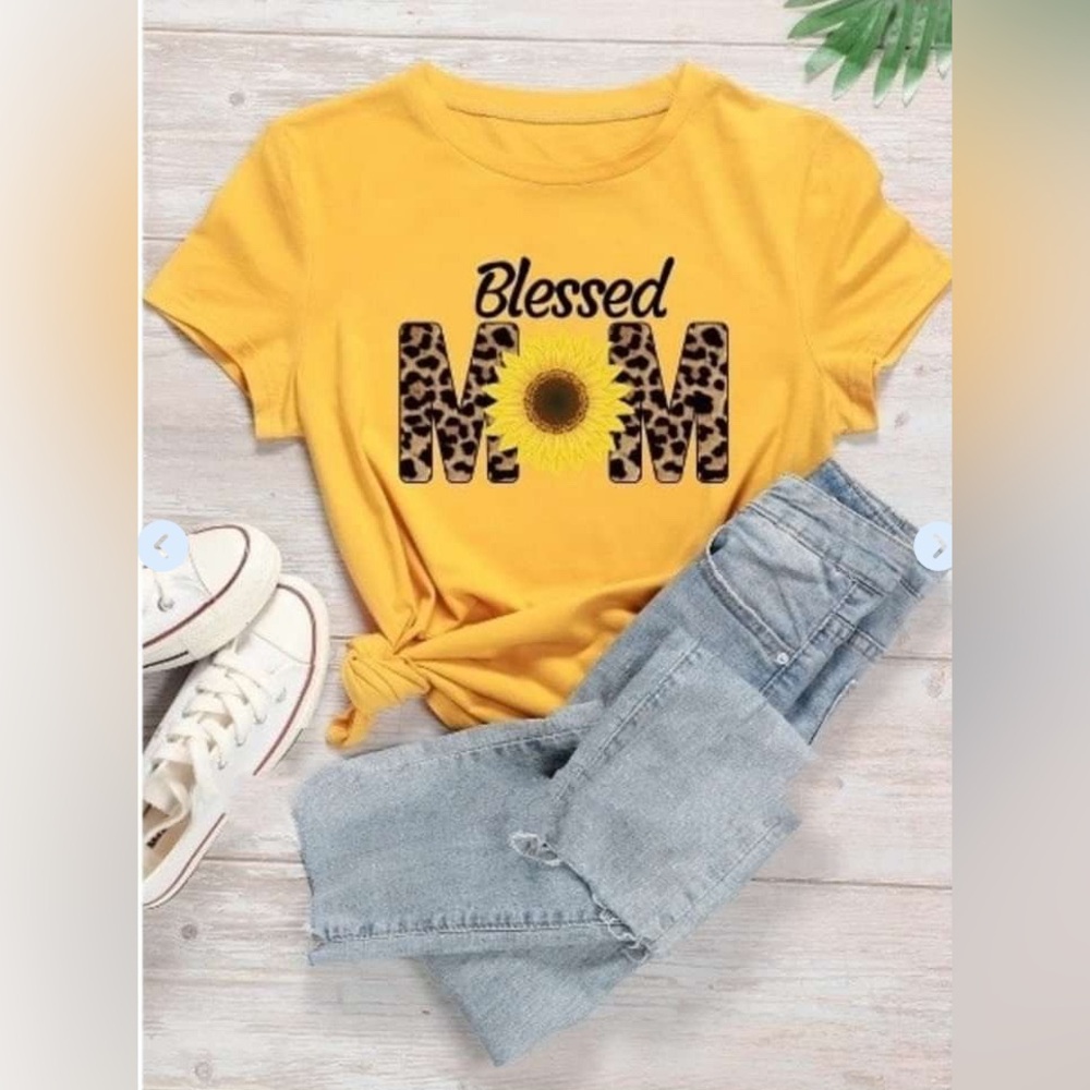 SHEIN- Yellow,‎ blessed Mom T-shirt size large